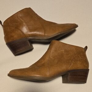 Lucky Brand Women's Brown  Boots
